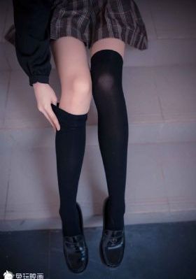 公公和媳妇在线观看_4K免费播放