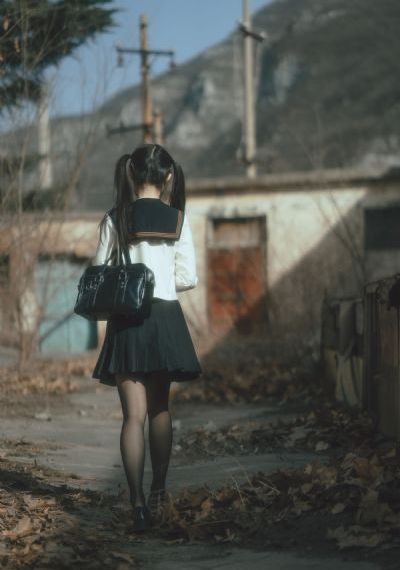 灰猎犬号1080在线完整免费观看_剧情片全集免费观看