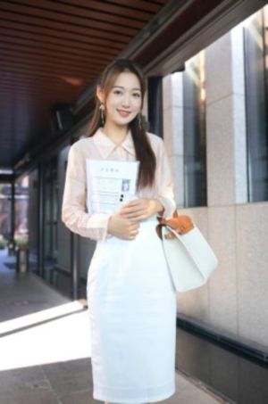 内裤女教师_BD超清免费观看