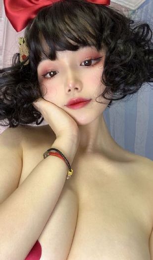 两个儿媳与公公_BD英语电影完整版