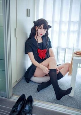 鹅绒雪全集免费观看高清_十万网红美女美酱